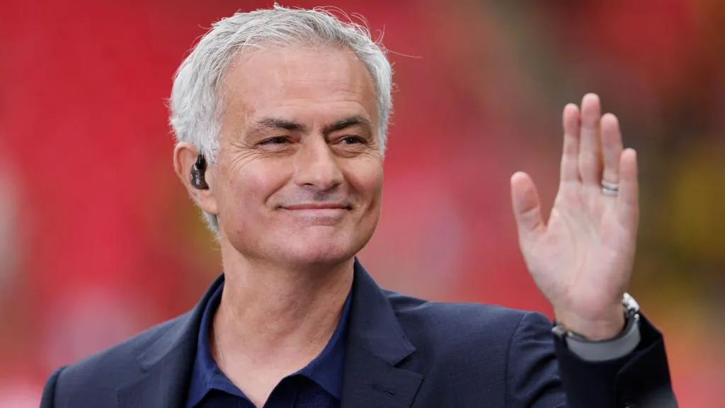 Who says not to Benfica? - Mourinho arrives for negotiations