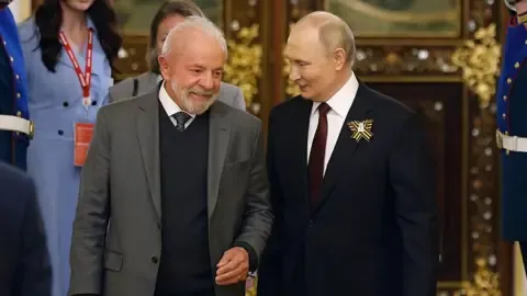 The Brazilian President Lula States He Has Zero Ties With Former US President Trump